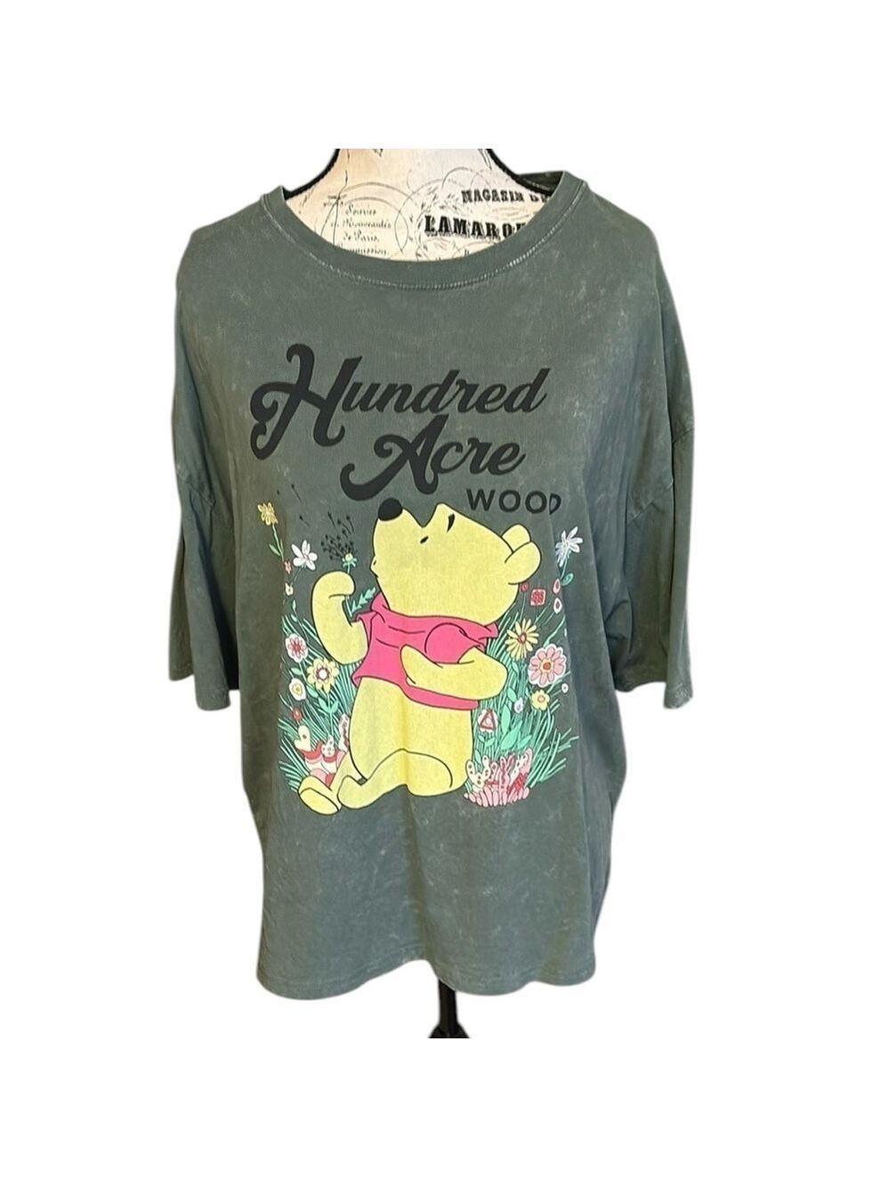 Disney Winnie the Pooh Women’s Tee Cropped Olive Green Size XL